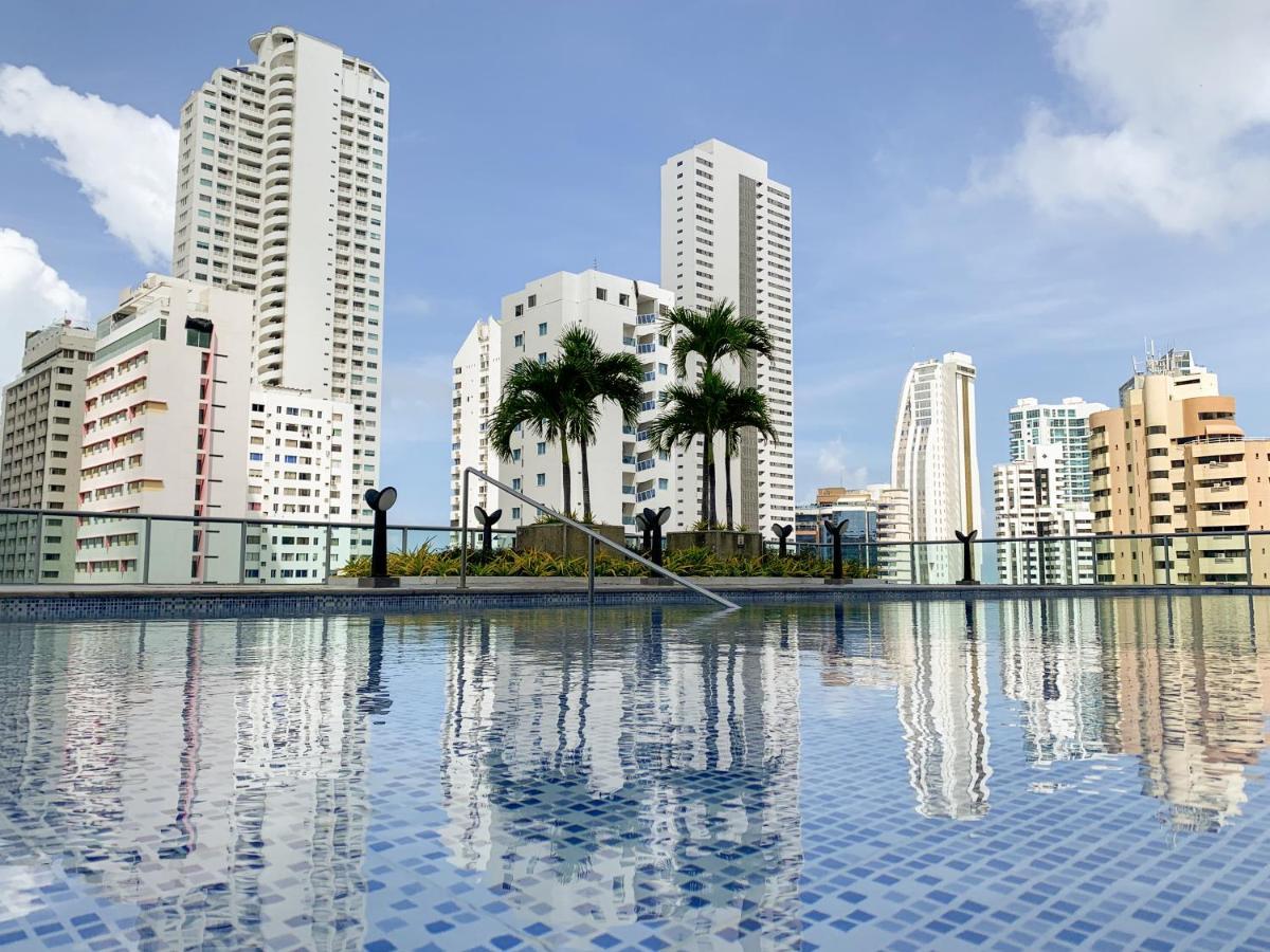 Oceanview Escape Pool, Jacuzzi & Gym In Bocagrande Apartment Cartagena Bagian luar foto